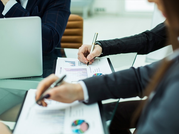 風(fēng)口上的智能機(jī)器人，彷徨下的晉級(jí)之路